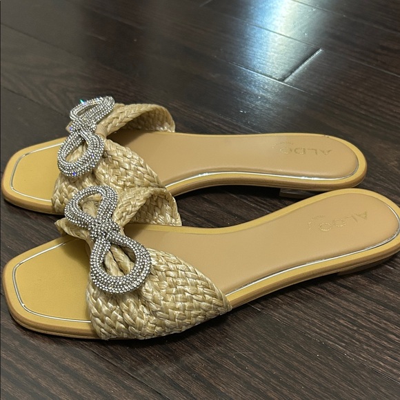 Aldo Women's Woven Sandals with Rhinestone Bow Accents - Picture 5 of 7
